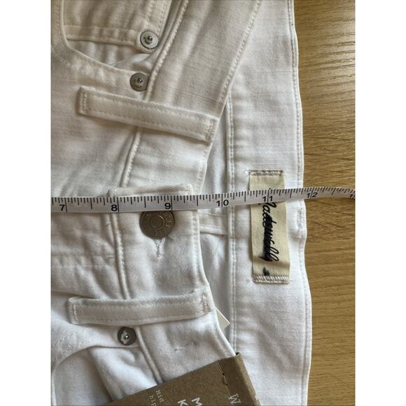 NWT Madewell Mid Rise Kick Out Jean Womens Size W 25 White Bootcut [FLAW] - Picture 6 of 12